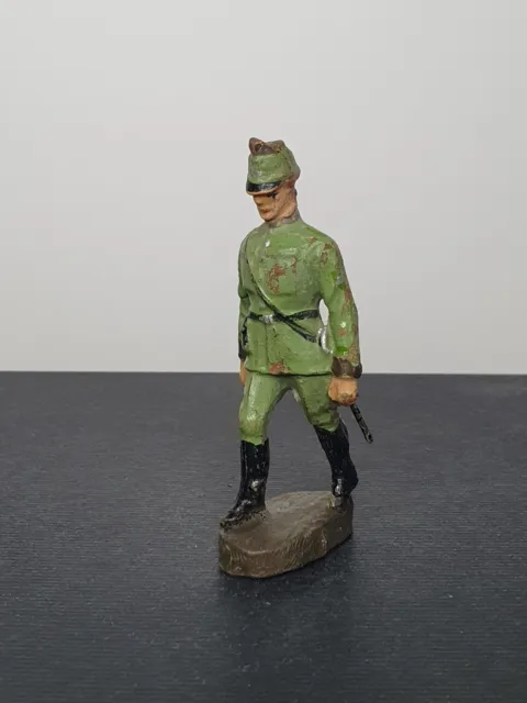 Elastolin Lineol Soldat Schupo Schutzpolizist Tschako Militär II WK Masse 7,5 cm