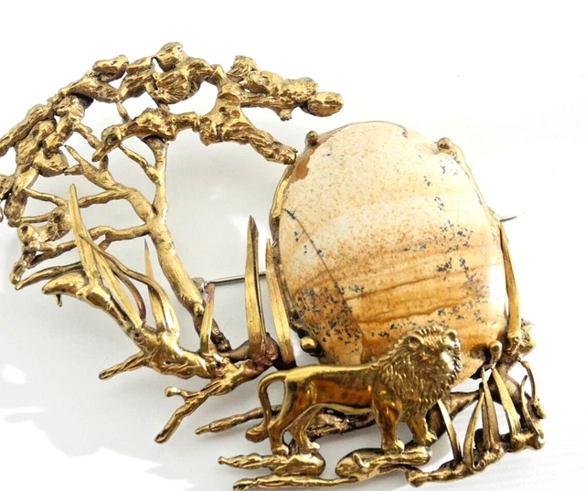 Handmade Lion in Savannah brass bronze casting lost wax jewelry African