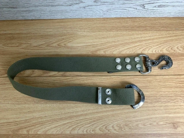 Fibbia gancio cintura unisex verde tessuto dettaglio borchie metallo