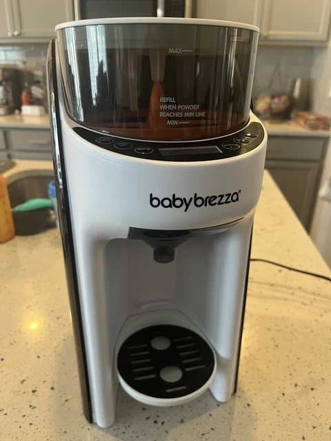 BabyBrezza/Bottles/Formula Containers/etc