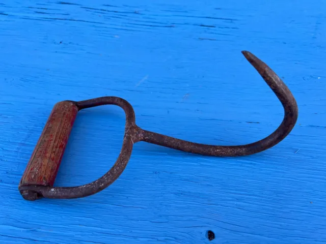 VINTAGE HAND LOG Pulp Hook with Wooden Handle Logging Tool $24.99