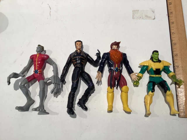 Vintage 1990s Toy Biz X Men & Marvel Figures lot