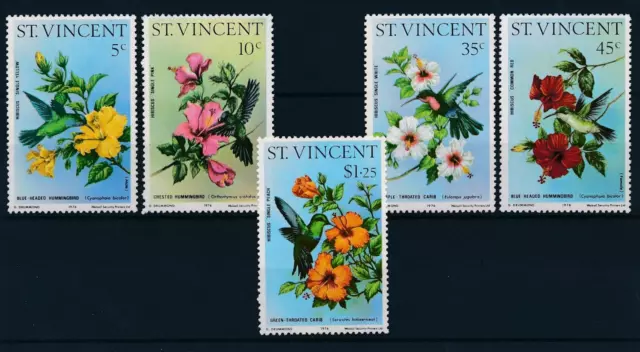 [41725] St.Vincent 1976 Oiseaux Vögel Oiseaux Ucelli Colibri Fleurs MNH