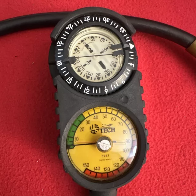 US TECH Scuba Dive Gauge Psig 5000 Compass Pivot Boot Swiss Made