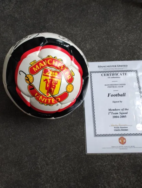 Manchester United Signed Football 2004-2005 Squad Including Alex Ferguson