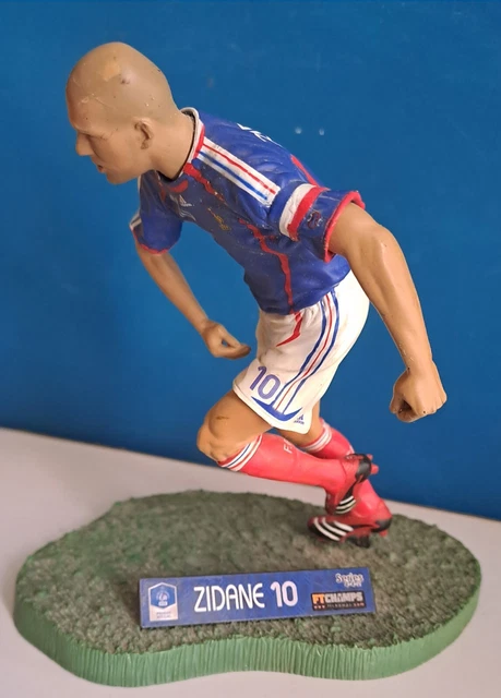 FIGURINE FT CHAMPS REAL DE MADRID ZINEDINE ZIDANE ZIZOU n°5