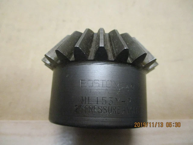 New, Boston Hl153Y-P Bevel Pinion Gear, 10 Pitch, 20 Teeth.