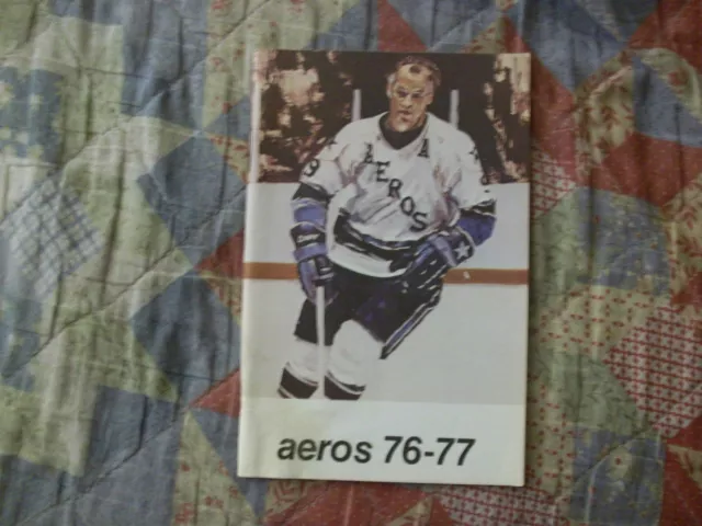 1976-77 HOUSTON AEROS MEDIA GUIDE Yearbook GORDIE HOWE 1977 Program WHA Hockey