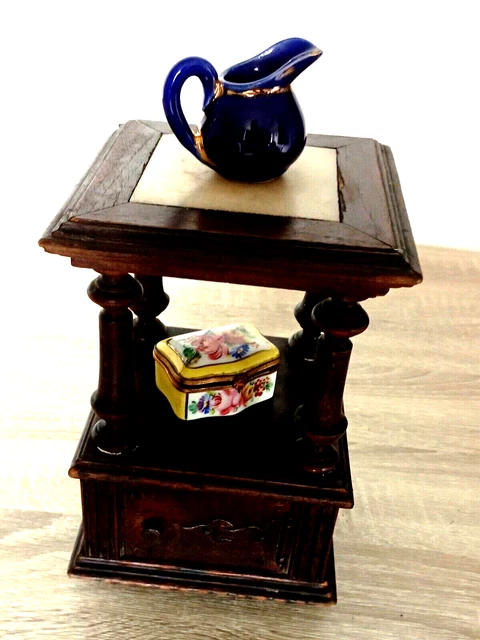 VGEBY Table Miniature de maison de poupée 1:12 échelle maison de poupée coiffeuse bois maison de