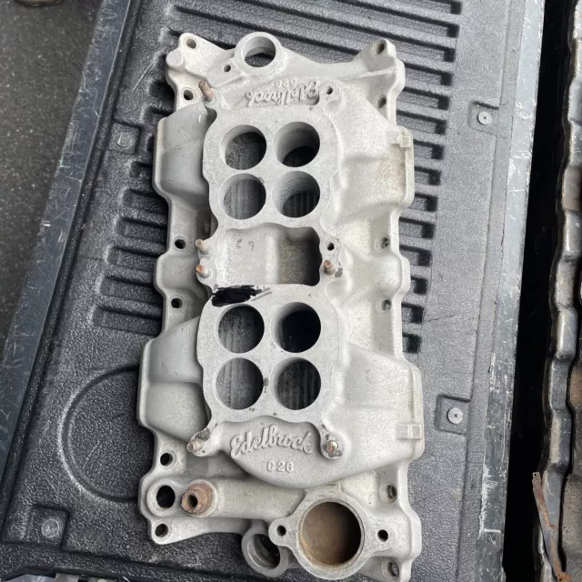 Edelbrock C-26 Small Block Chevy Dual-Quad Intake Manifold Edelbrock C-26 Small Block Chevy Dual-Quad Intake Manifold