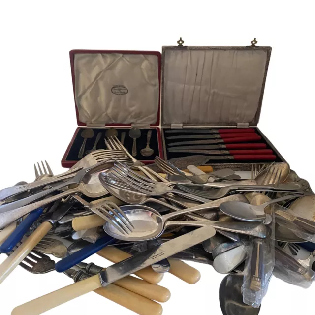 Vintage Antique Cutlery Job Lot Mixed 103 Pc Unsorted Unchecked Flatware 3.3kg