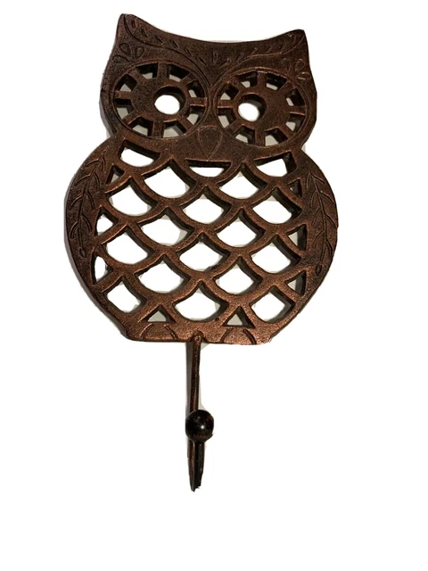 Vintage Mid-Century Cast Iron Copper Finish Owl Trivet Wall Art