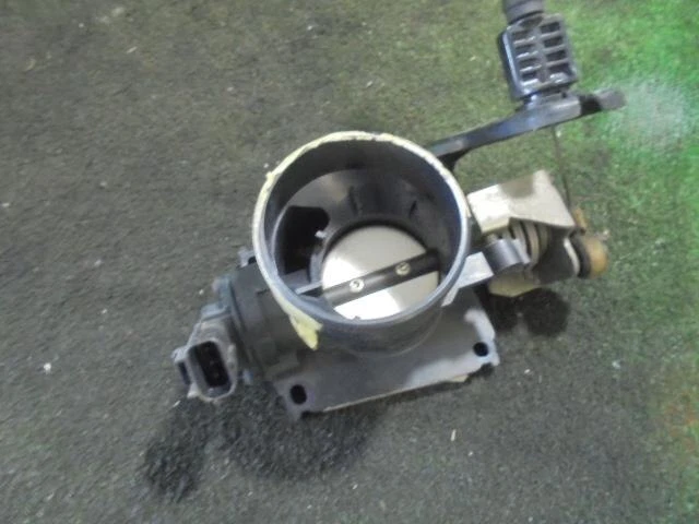 FORD FORD FOCUS 2000 GF-WF0FYD Corpo Acceleratore [Usato] [PA01149768]