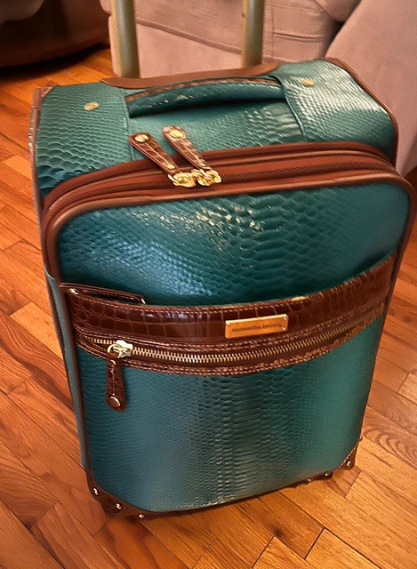 SAMANTHA Aqua And Coco CROCO ROLLER aqua in Cocoa LUGGAGE 22Hx14Lx10D H