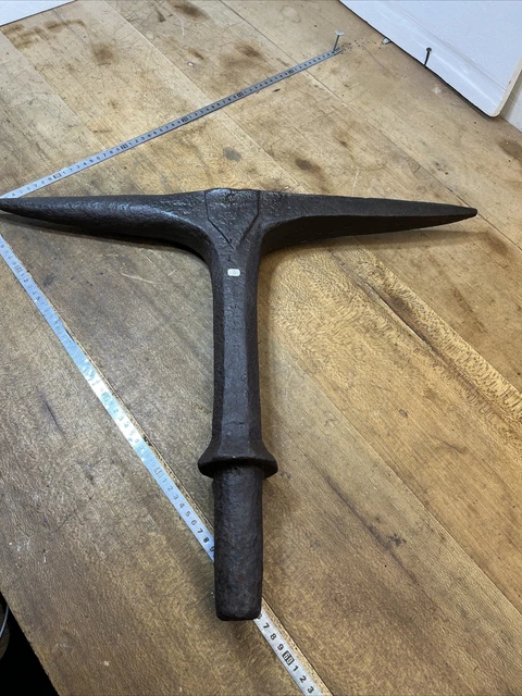 Ancienne Enclume De Forgeron – Outil Bigorne Authentique France (A N.12)