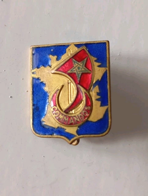 insigne marine croiseur montcalm vers 1940 dos lisse 1 poincon ( c27
