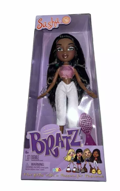 Sasha BRATZ 1 Set Ensemble Doll Figure w/ 4 Accessories MGA 2023 - NEW NRFB RARE