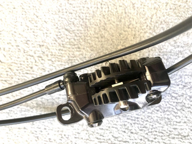 Carlson 16019 Kit Perno Guida E Cuffia Per Pinza Freno A Disco - Compatibile Con Chevrolet, Toyota, Lexus, Mitsubishi - 3