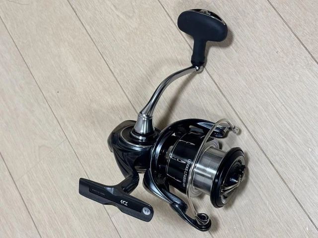 ２４ＬＵＶＩＡＳ　ＬＴ４０００－ＸＨ Daiwa Spinning Reel Model No. 24LUVIAS LT4000 XH DAIWA From