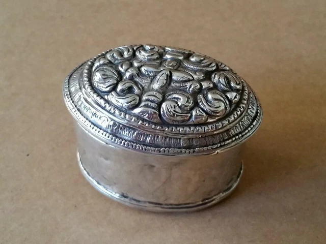 RARE ORIGINAL ANTIQUE Ottoman MEDICINE SNUFF silver box Hand-wrought 19th cent.