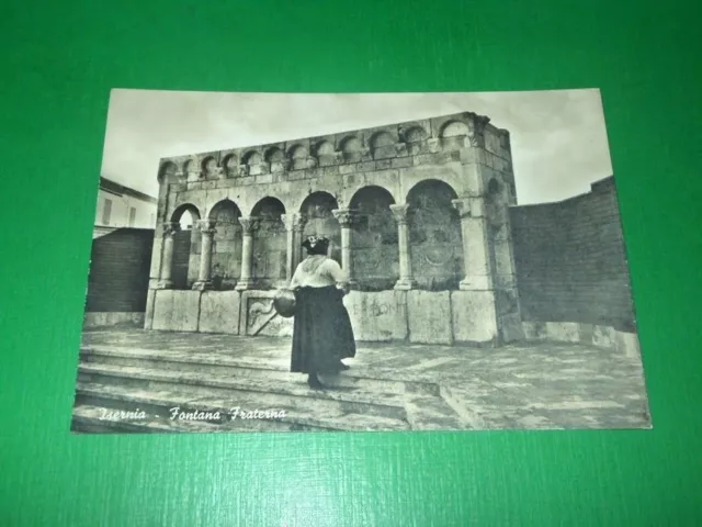 Cartolina Isernia - Fontana Fraterna 1950 ca