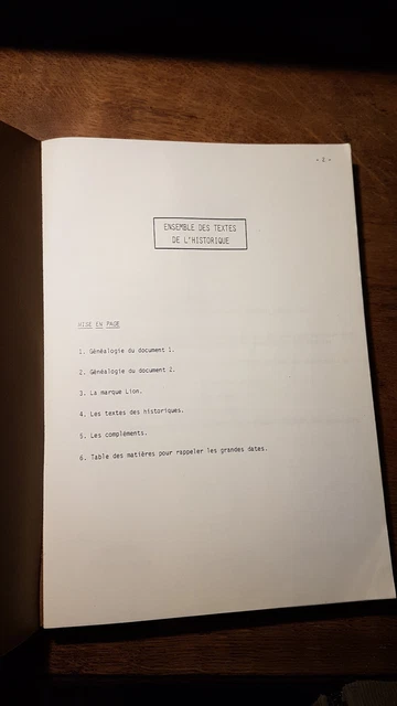 HISTOIRE de la FAMILLE PEUGEOT par B. Peugeot 1977  gros vol. ronéotypé + illust