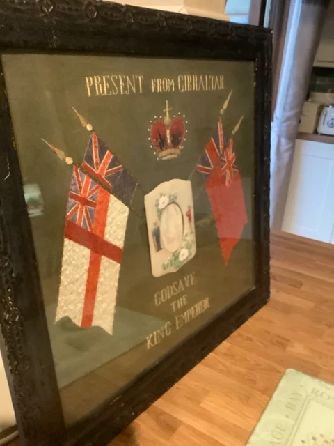 Aguja bordada antigua enmarcada arte de la Primera Guerra Mundial presente de Gibraltar