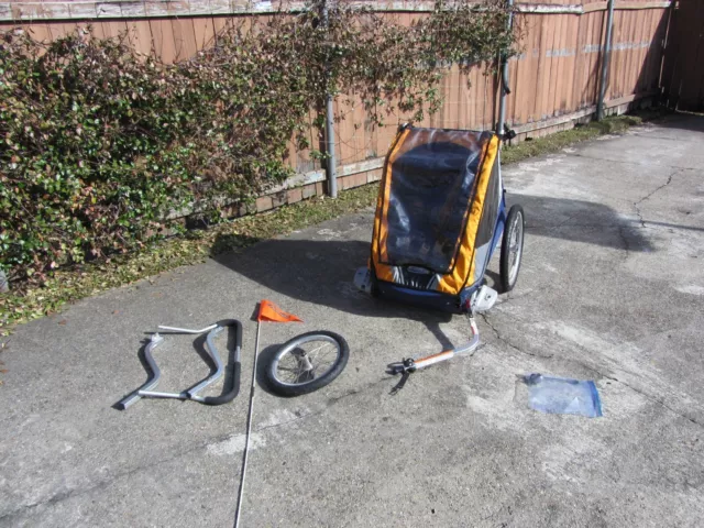Chariot Cabriolet 2 Multi-Sport Child Bike Trailer + Stroller - Pre Thule 2012 Chariot Cabriolet 2 Multi-Sport Child Bike Trailer + Stroller - Pre Thule 2012