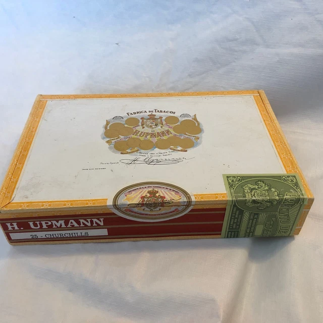 H. Upmann Fabrica de Tabacos Churchills Cigar Box Vintage Collectible