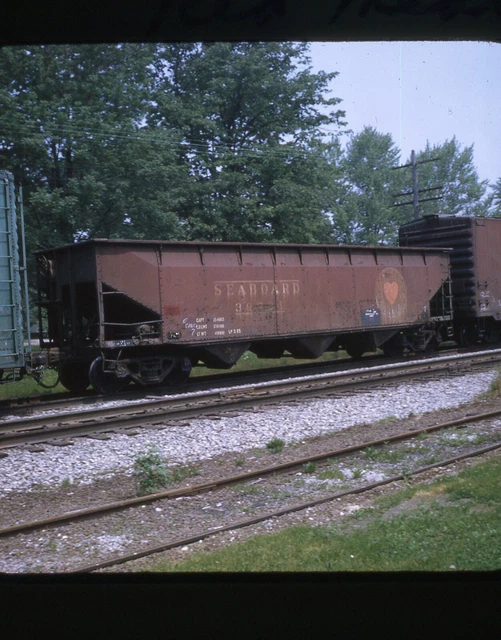FREIGHT CAR  SAL (Seaboard Air Line) #39521  Triple pocket hopper