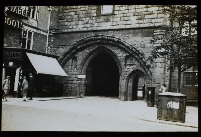 VINTAGE Magic Lantern Slide CHESTER ABBEY GATE DATED 1926 PHOTO ENGLAND