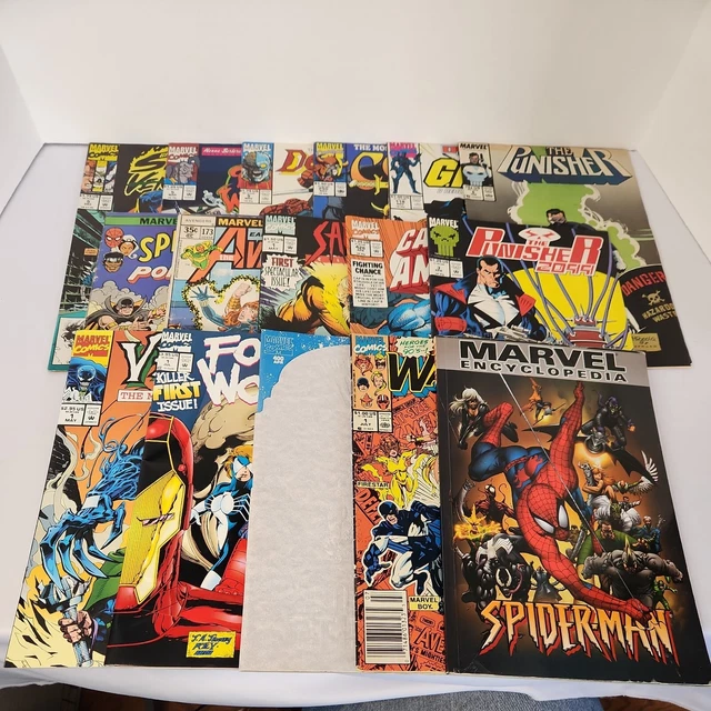 Lot of 15 Different Marvel Comics Spiderman, Venom New Warriors 1 Punisher