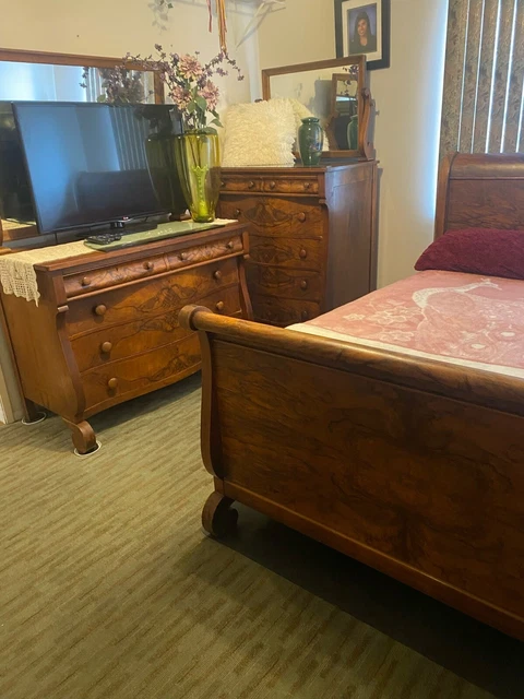 Antique Bedroom Set 1912
