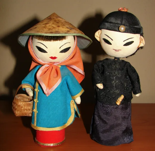 Vintage Paar chinesische asiatische Puppen der 1950er Jahre * Mann & Frau Paar * Seide 5,5" ROC