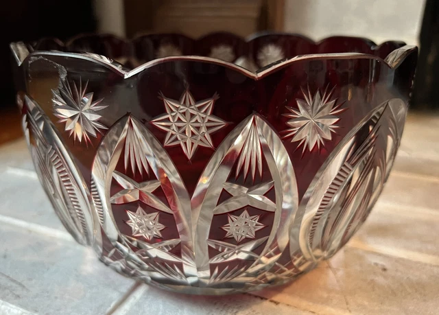 Vintage Bohemian? Cranberry Red Brilliant Cut to Clear Crystal Serving Bowl 8" Vintage Bohemian? Cranberry Red Brilliant Cut to Clear Crystal Serving Bowl 8"