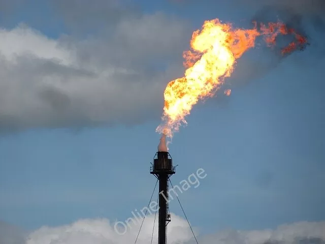 Photo 6x4 Flaring, Mossmorran Cowdenbeath The flare stack at the Fife Eth c2011
