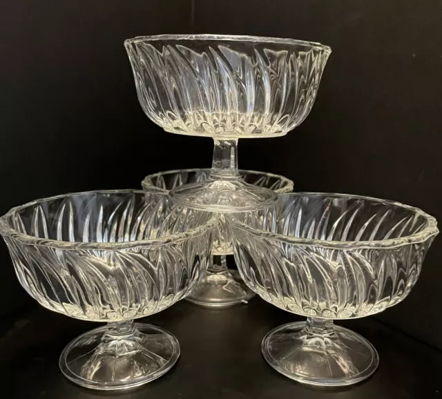 Vintage Pressed Clear Glass Footed Dessert Bowl 4 1/4” Diameter Set Of 4