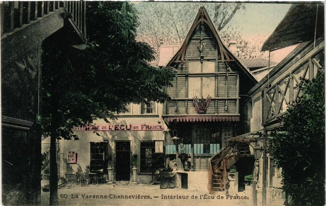 CPA AK VARENNE-CHENNEVIERES Intérieur de l'Écu de France (671829)
