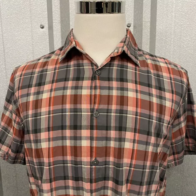 John Varvatos Plaid Checks Men's Large Casual Short Sleeve Button Down Shirt