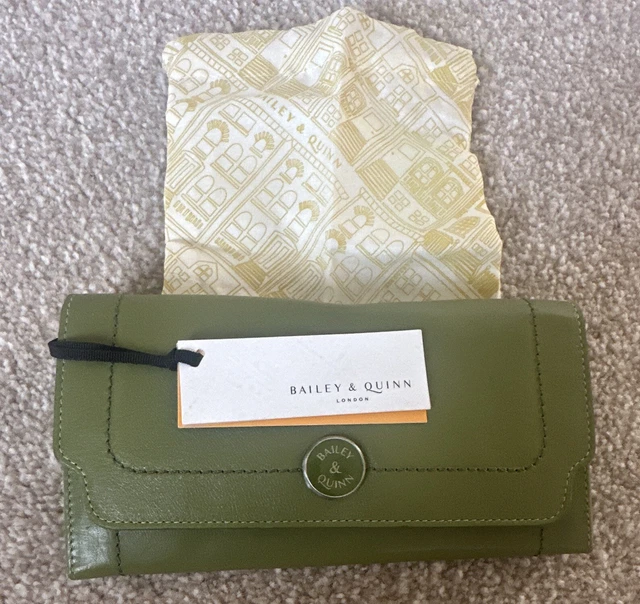 Bailey and quinn purse 2025