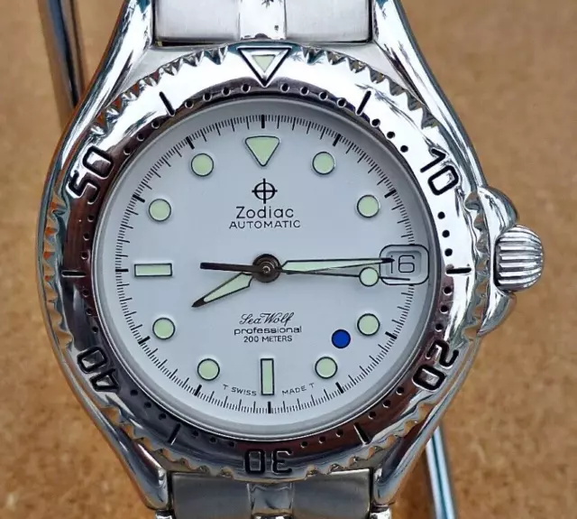 Zodiac professional 200 meters watch online