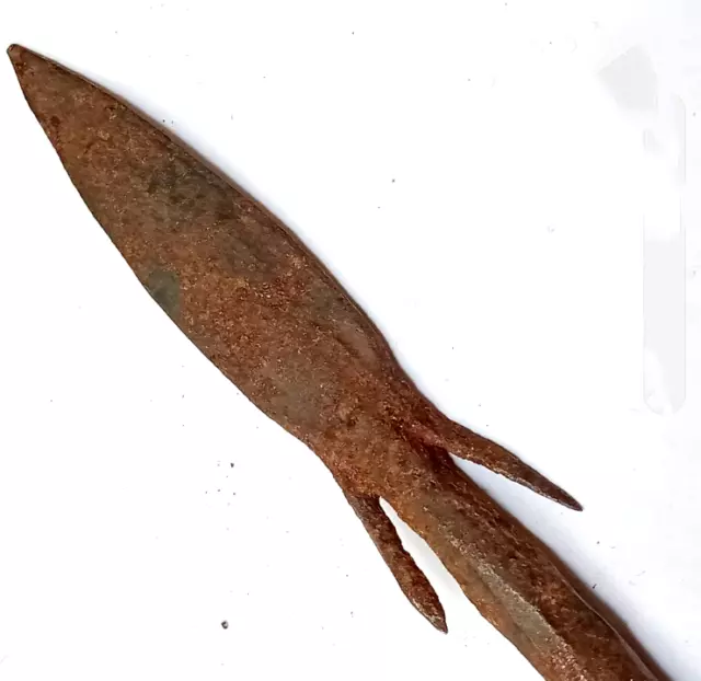 Ancient Roman Iron Long Shot Arrow Head Rare Find