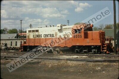 Original Slide Illinois Central IC 8005 EMD GP10 Fort Dodge IA 5-4-74