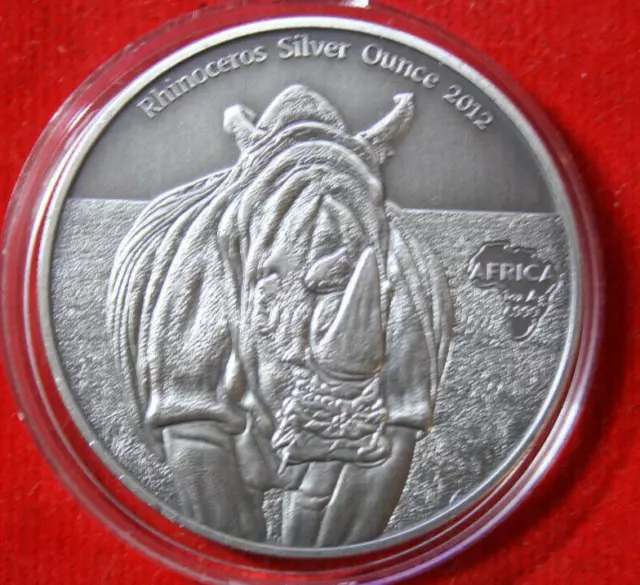 Congo 2000 Francs 2013 Finition Antique " Rhinocéros " F #3163 Argent 3 Pouces "