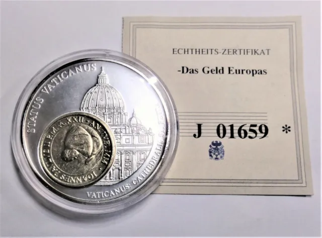 Medaille - VATIKAN - mit Inlay-Münze vergoldet - 50 Lire 2002 st mit Zertifikat