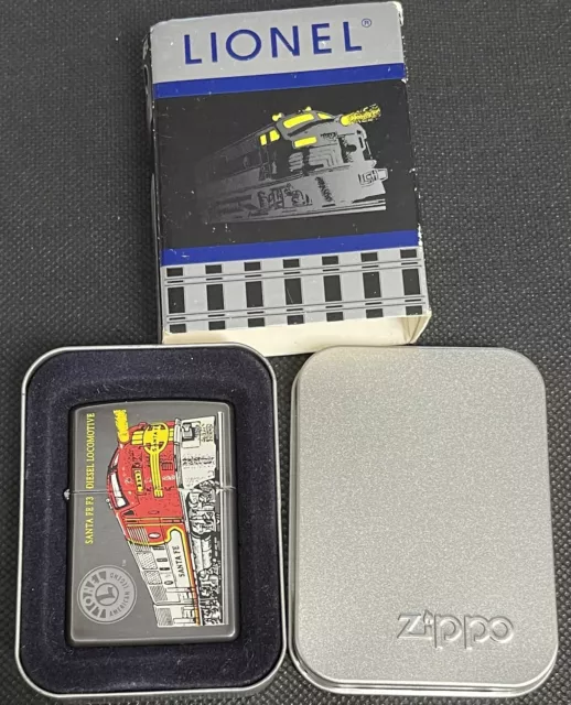 ZIPPO 1998 LIONEL SANTA FE MIDNIGHT CHROME LIGHTER UNFIRED IN BOX c130