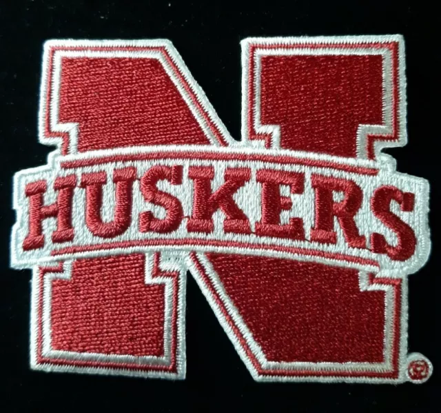 10 Univ of NEBRASKA CORN HUSKERS Embroidered Sew Iron On Emblems Badges Patches 2