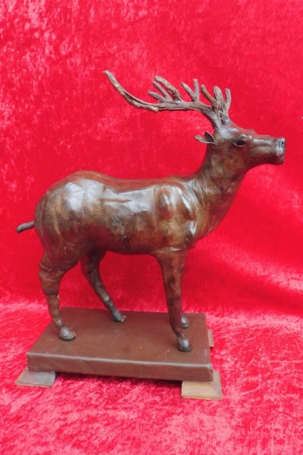 Hermosa vieja Figura Ciervo, 33cm, Cuero