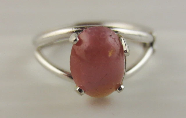 Vintage Silvertone Pink Moonglow Glass Cabochon Ring Adjustable Size 5 to 6