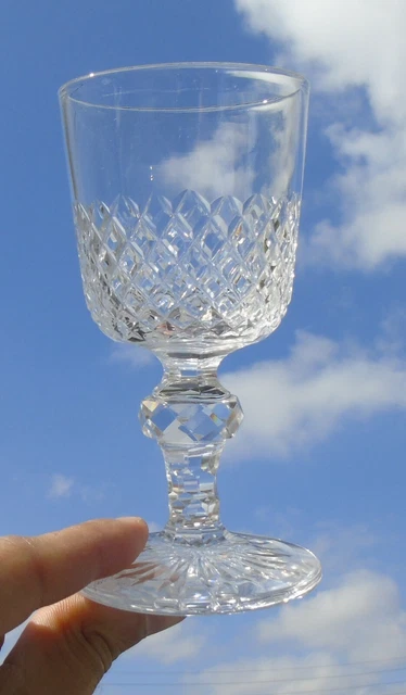 Baccarat? Saint Louis? Verre à vin  rouge ou vin blanc en cristal taillé, XIXe s